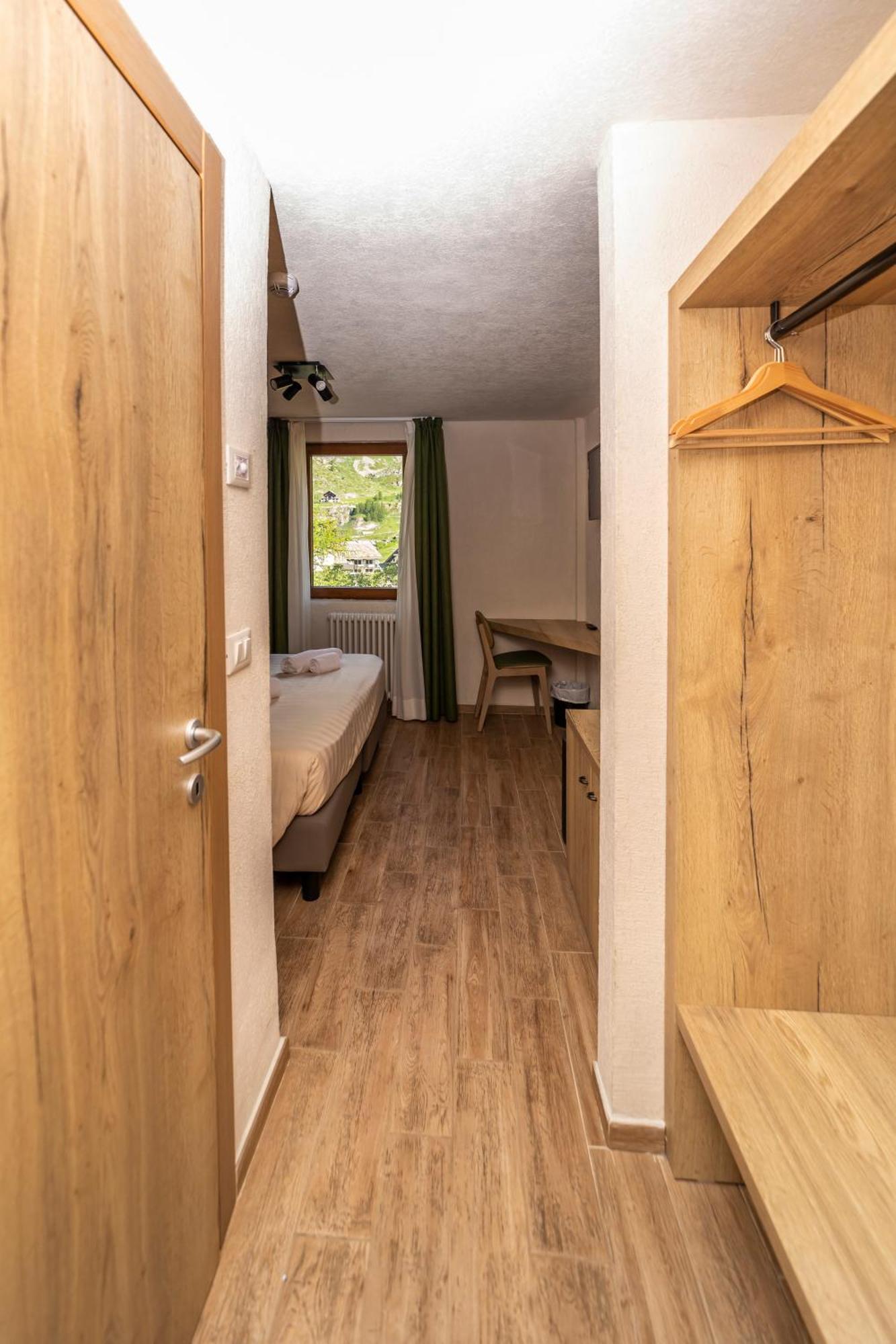 Hotel Petit Palais Breuil-Cervinia Phòng bức ảnh